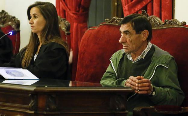 Imagen del hombre declarado culpable durante la lectura del veredicto./Campillo