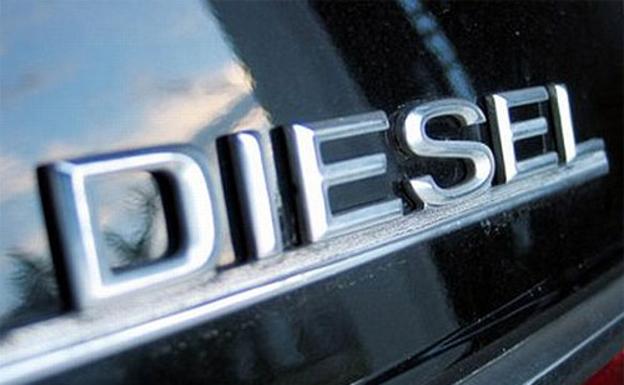 Las matriculaciones de coche diésel caen un 15%.