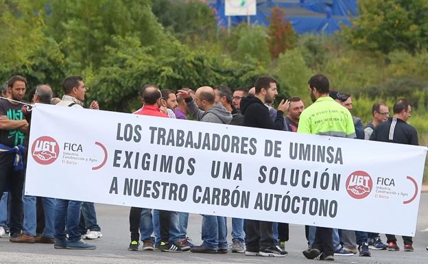 Los mineros de Uminsa vuelven a los tajos tras protagonizar dos meses de protestas./César Sánchez
