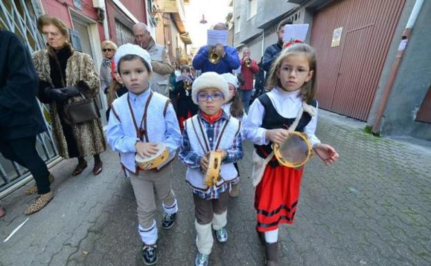 Imagen de archivo de la procesión de Cacabelos./