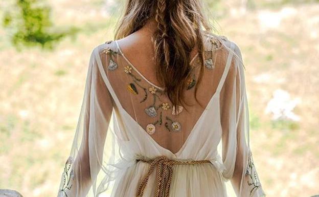Vestido de novia de inspiración bohemia./