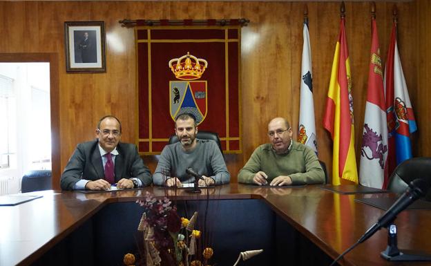 Folgoso de la Ribera reparte las ayudas escolares 2017