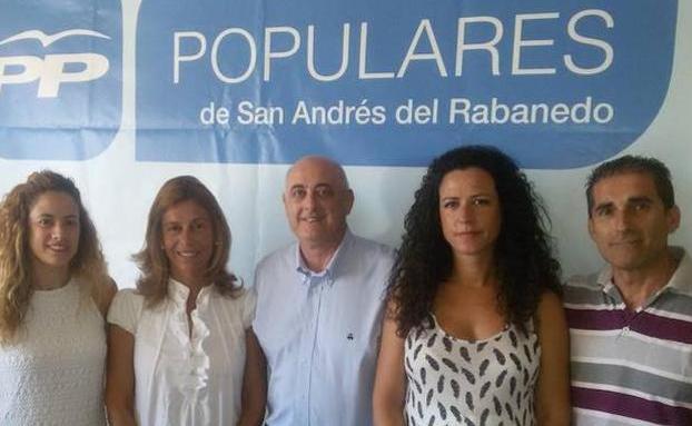 Imagen de los representantes del PP en San Andrés del Rabanedo./