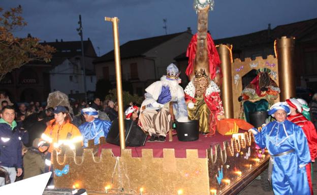 La carroza de los Reyes en Valencia de Don Juan./