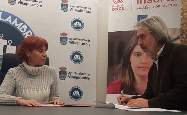 Firma del acuerdo./