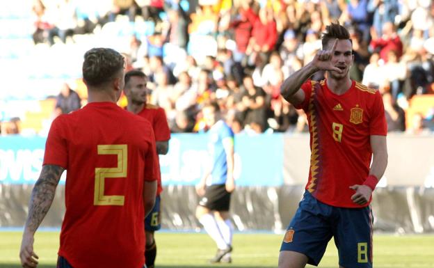 Los jugadores celebran uno de sus goles./Efe