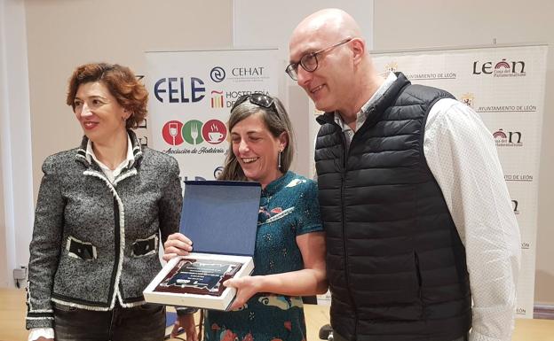 Entrega del segundo premio.