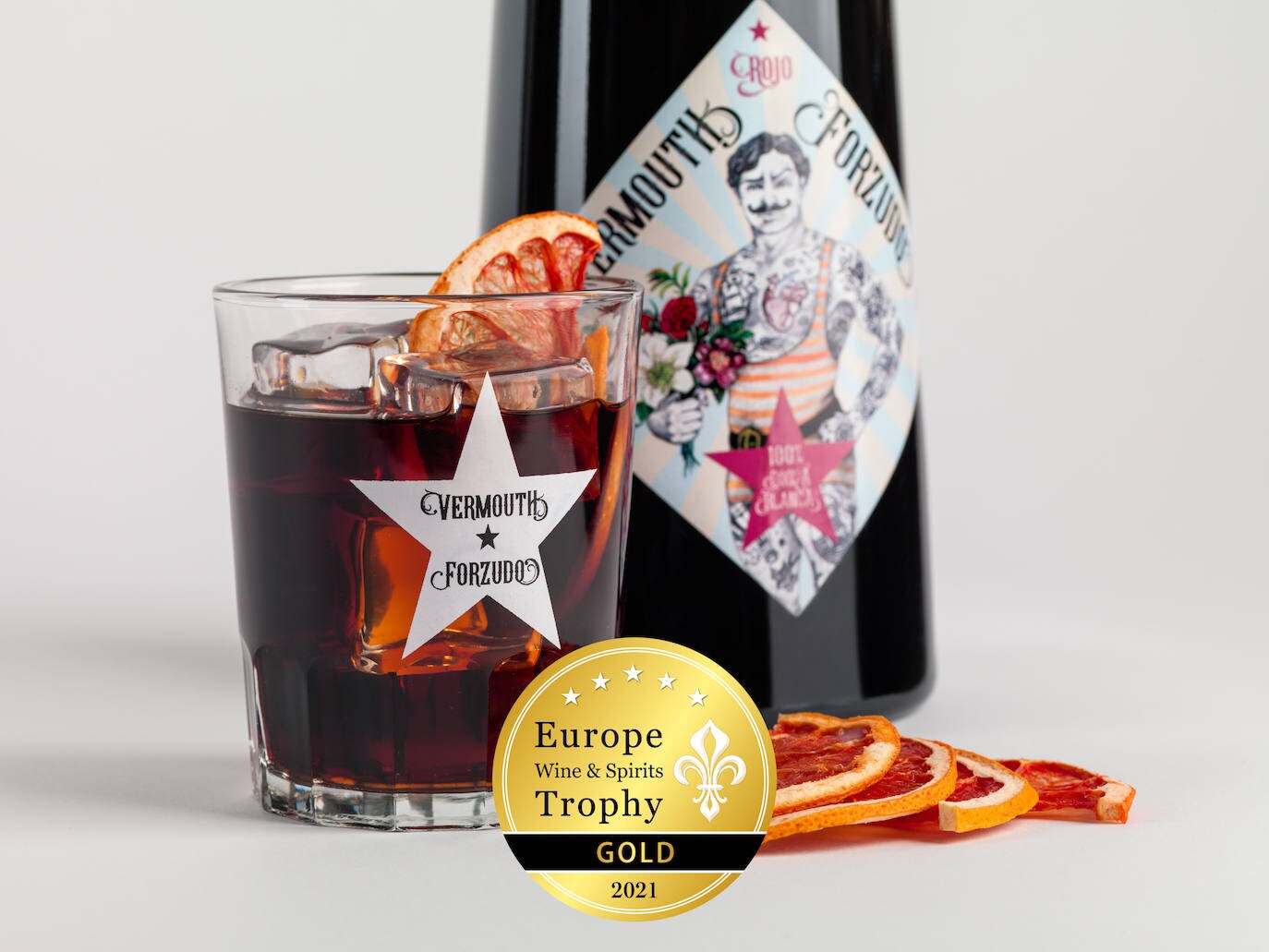 El vermouth de Forzudo Rojo vuelve a situarse entre los mejores del Viejo Continente con un nuevo oro en los Europe Wine and Spirits Trophy.