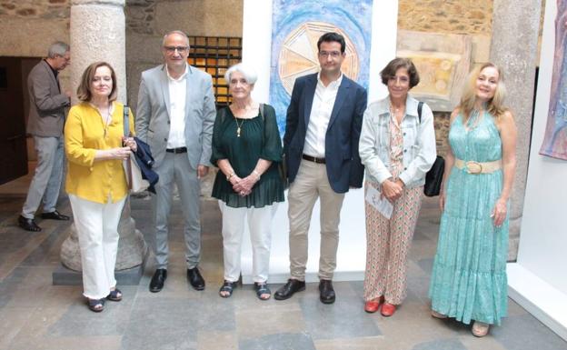 Inauguración de la exposición de la pintora berciana Ángela Merayo en el Museo del Bierzo de Ponferrada./