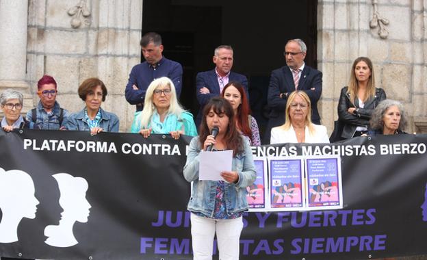 Concentración en Ponferrada por el Día Internacional contra la Explotación Sexual./César Sánchez