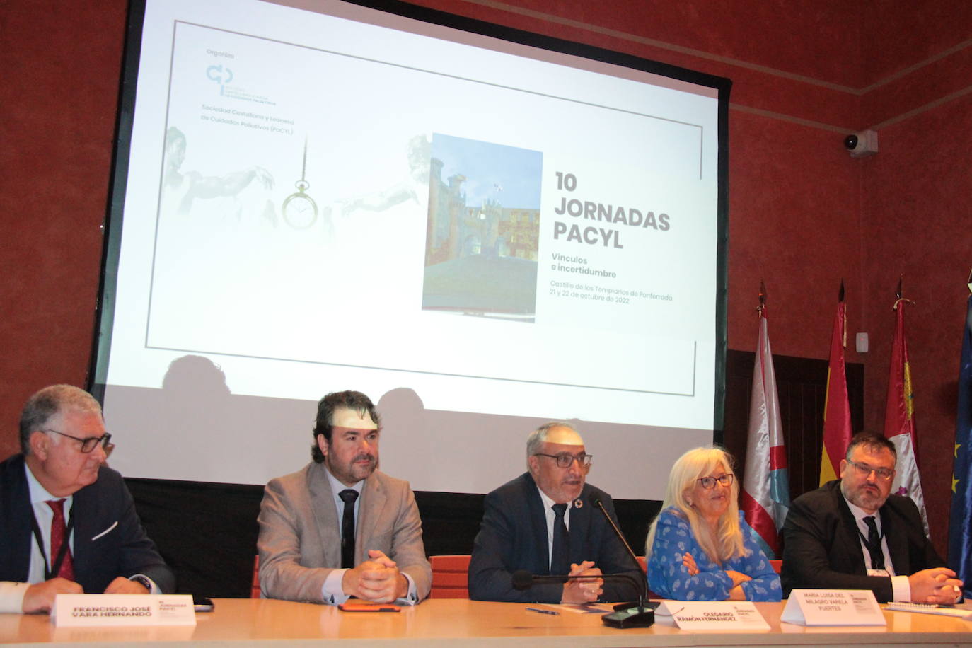 Inauguración de la 10 edición de las Jornadas Pacyl de la Sociedad Castellano y Leonesa de Cuidados Paliativos en Ponferrada.