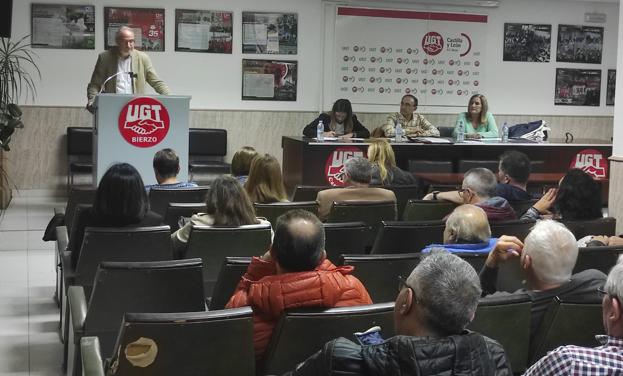 Asamblea del PSOE de Ponferrada./