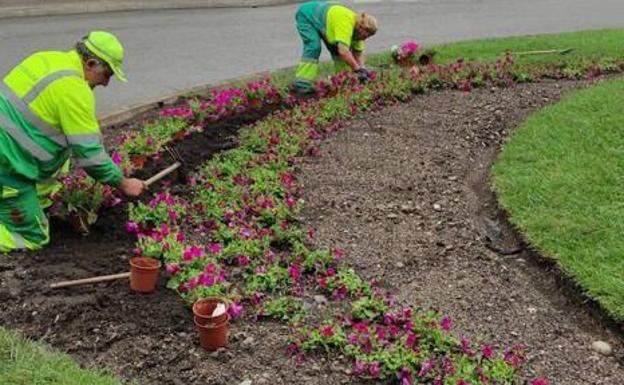 Ponferrada promueve el proyecto de Anillo Verde mediante un taller de jardinería ecológica