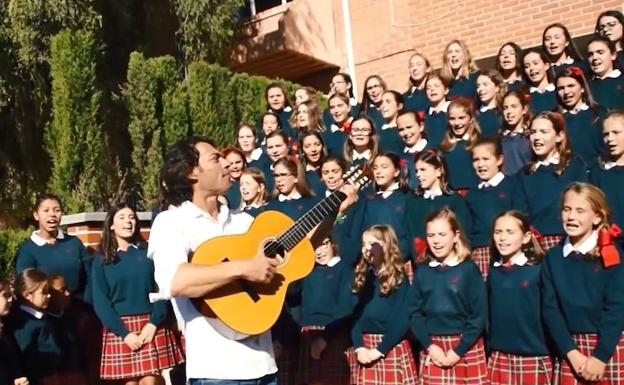 Café Quijano y el Colegio Altozano felicitan la navidad con un