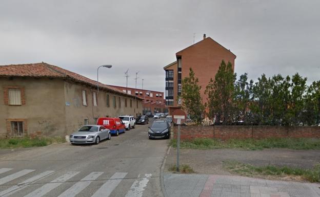 Calle Ejido Quintín, próximo al instituto de Giner de los Ríos. /