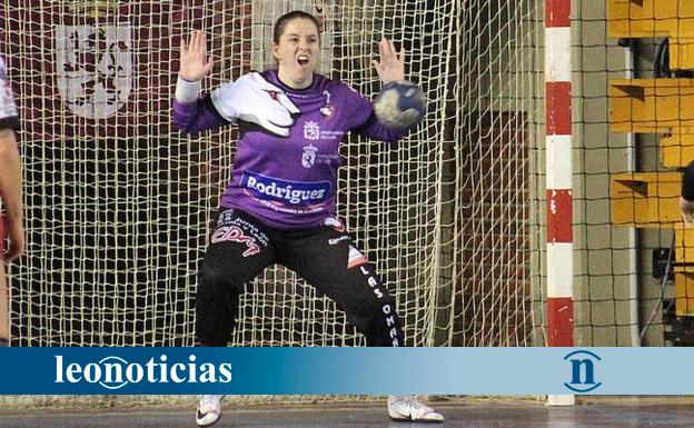 Cuatro jugadoras del Rodríguez Cleba, en la selección de Castilla y León - leonoticias.com