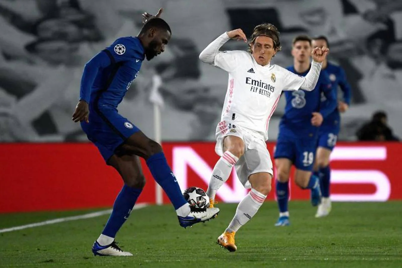 Fotos: Las mejores imágenes del Real Madrid-Chelsea ...