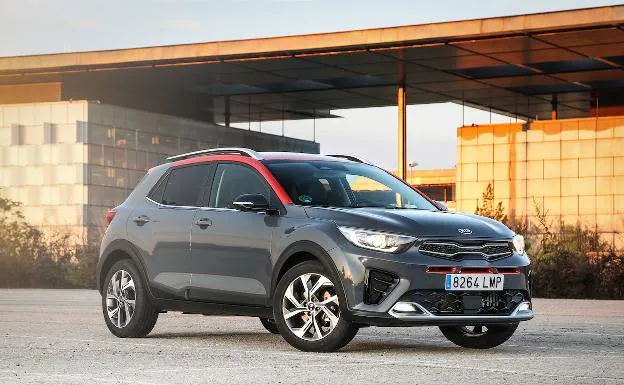 Nuevo Kia Stonic: ahora 'mild hybrid' y más deportivo