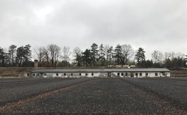 Barracones de Ravensbrück, campo femenino de exterminio nazi al norte de Berlín. /r. c.