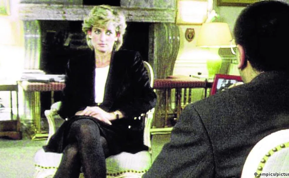 Histórica entrevista de la cadena pública británica a Lady Di en 1995./REUTERS