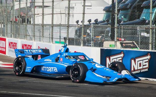 Álex Palou, compitiendo en Long Beach. /Javier Rojas (Efe)