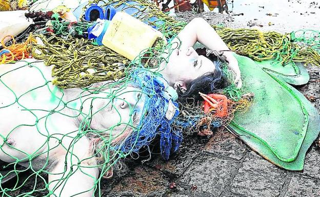 Protesta contra la pesca de arrastre en Glasgow./AFP