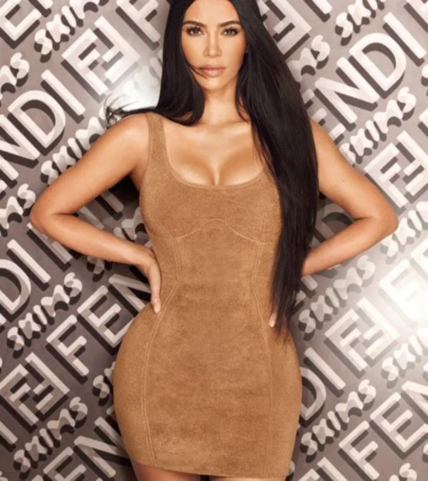 Imagen de la campaña de Fendi x Skims, con Kim Kardashian como protagonista.</p><p>