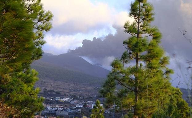 Vista del volcán Cumbre Vieja. /Efe