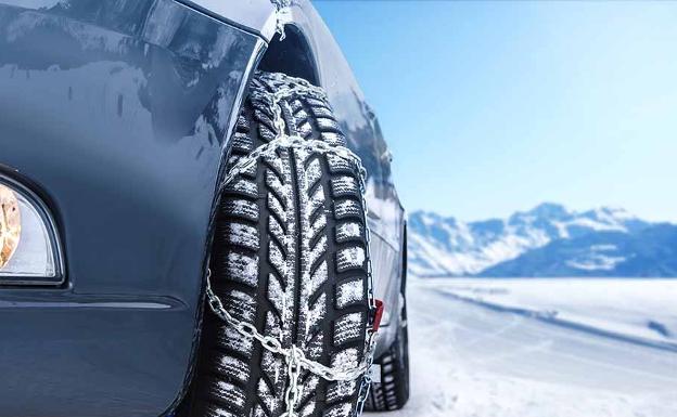 Diez errores que debes evitar al poner las cadenas del coche