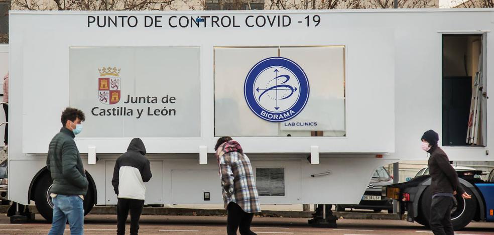 Satse León critica que se mantenga la realización de los test de antígenos por «personal no cualificado»