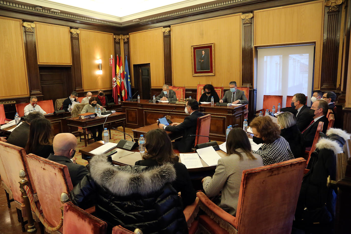 Fotos El Pleno del Ayuntamiento con Diez desde casa