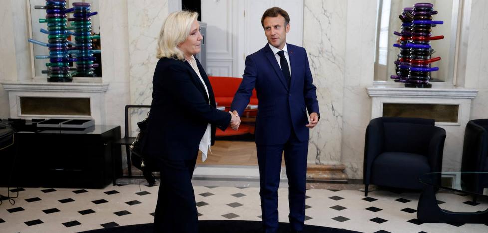 Macron cherche la formule pour éviter l’impasse parlementaire en France